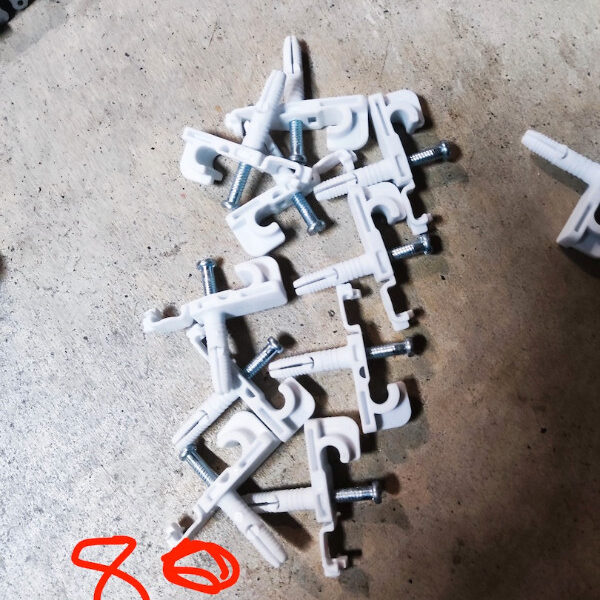 White Plastic Shelving Hardware & Brackets
