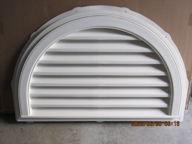 Half round gable end vent