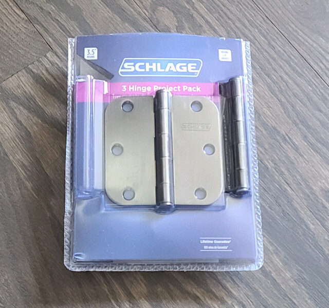 Schlage 3.5" Round 5/8" Radius Hinges in Antique Pewter (BNIB)