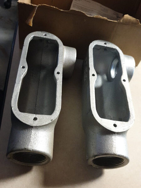 Eaton Crouse-Hinds series Condulet Form 8 conduit outlet body,