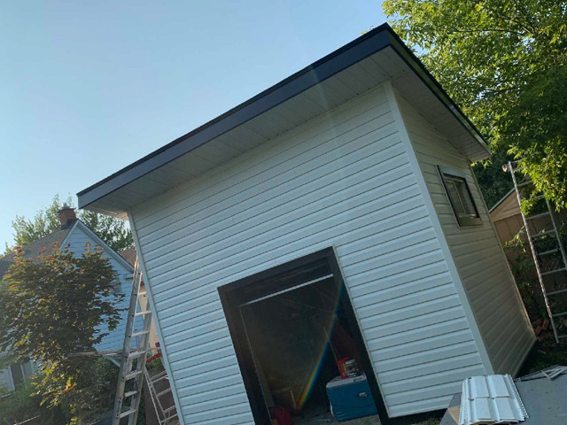 Siding, roofing, soffit, fascia and eavesteough installation