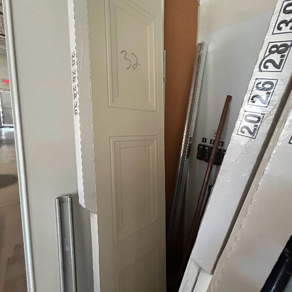 32” closet bifold 3 panel door NEWMansonite$80 each