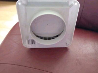 IMPERIAL 4" VT PREFERRED VENT CAP & HINGED REMOVABLE PEST GUARD